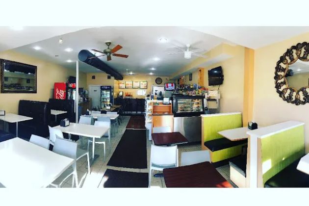 J&E Bakery & Deli