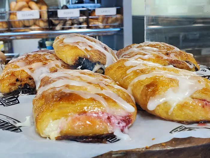 Bagel Bazaar of Middlesex Picture 6