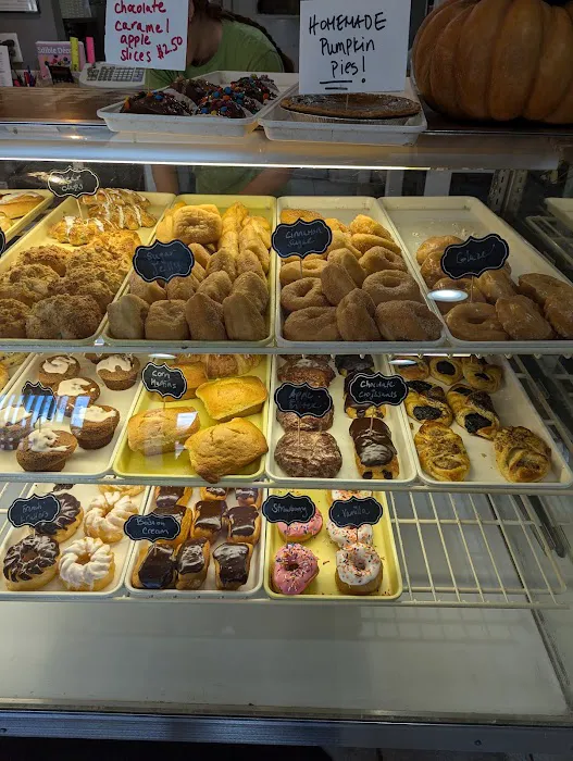 Manville Pastry Shop Picture 3