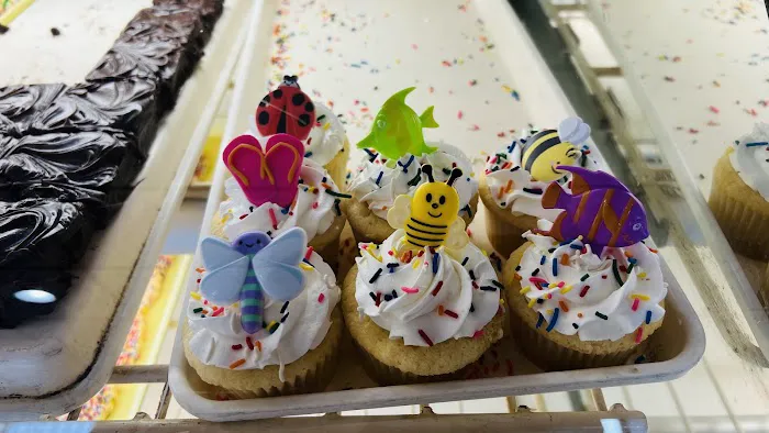 Manville Pastry Shop Picture 4
