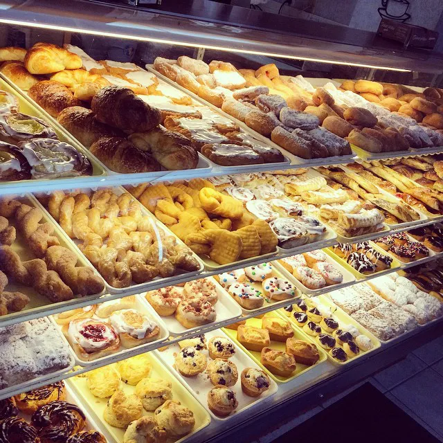Manville Pastry Shop Picture 6