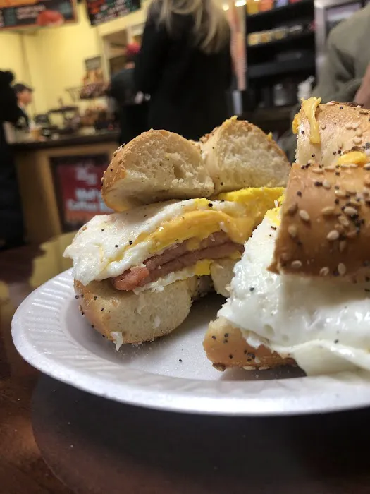 Mel's Bagel & Deli Picture 2