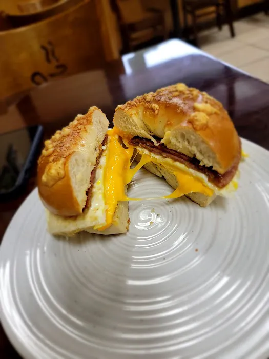 Mel's Bagel & Deli Picture 4