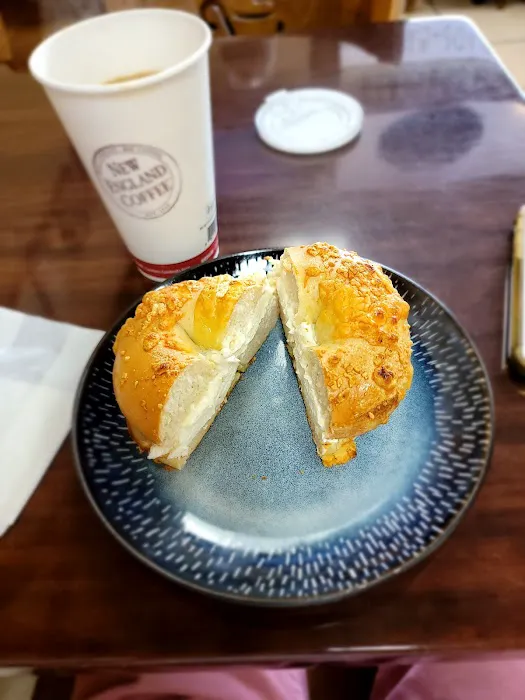 Mel's Bagel & Deli Picture 9