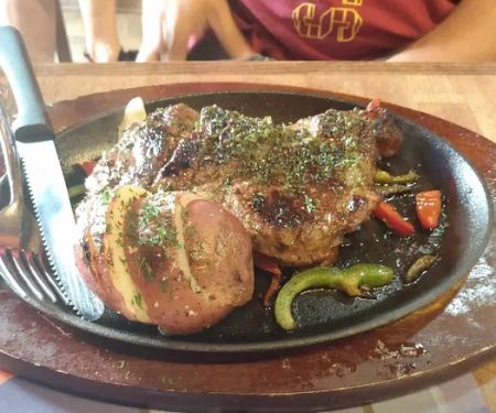 Pan Caliente Bakery