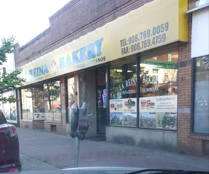 La Reina Bakery Picture 7