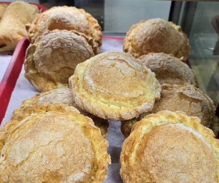 Victoria's colombian bakery
