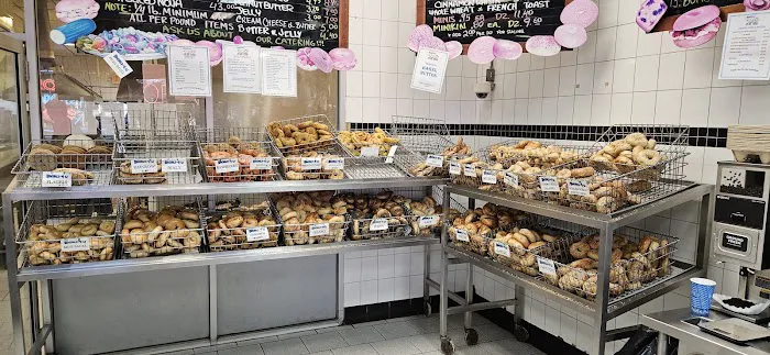Bagels-4-U of Short Hills Picture 10