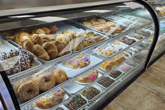 Calandra's Bakery