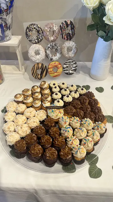 Gigi's Cupcakes Picture 6