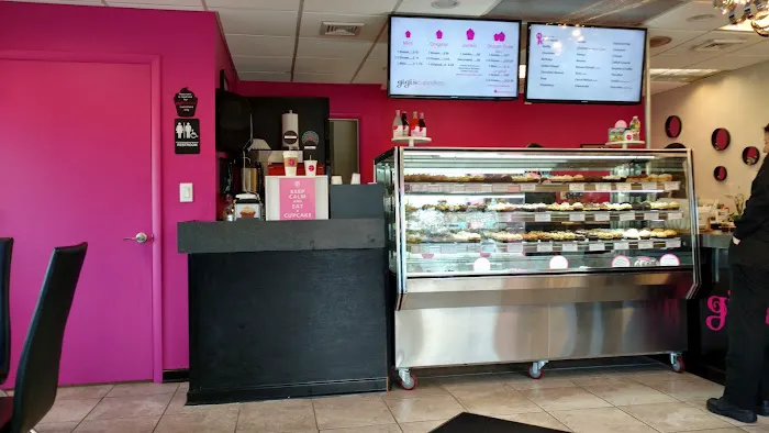 Gigi's Cupcakes Picture 8