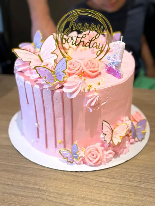 Edo's Cakes Picture 6