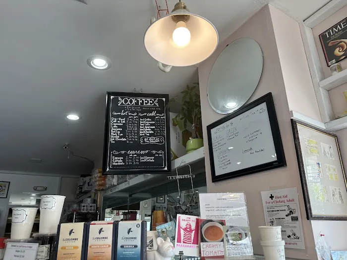 Petite B Bakery Picture 6
