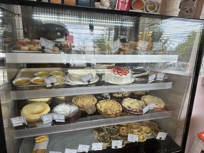 Petite B Bakery Picture 8