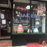 Delicias Dominican Bakery ico