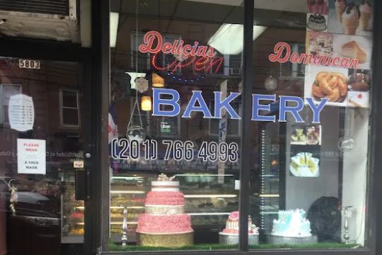 Delicias Dominican Bakery