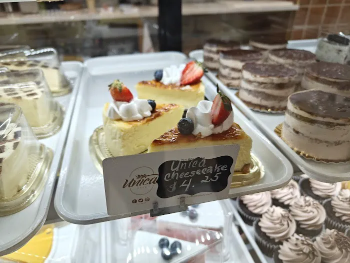 La Unica Bakery & Cafe Picture 3