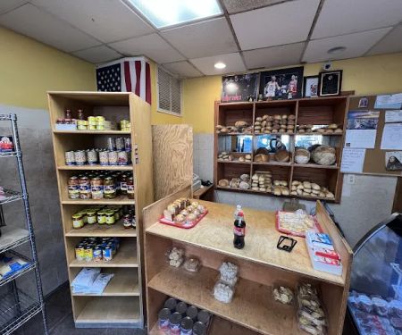 Leo's Bakery & Deli