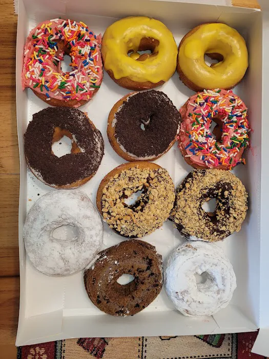 Sweet Tooth Annie Bakery Picture 1