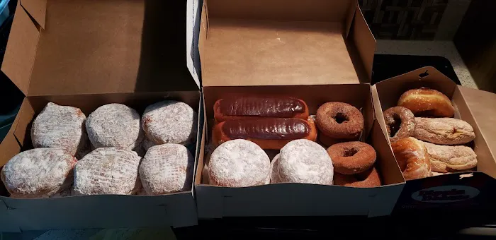 Dippin Donuts Picture 3