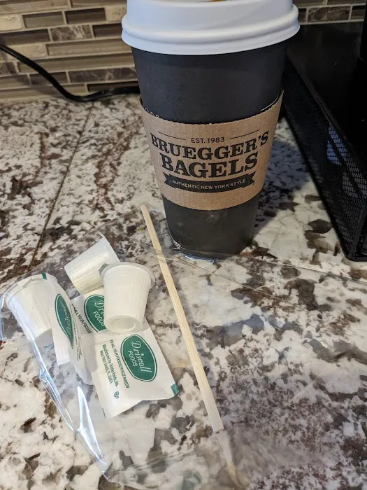 Bruegger's Bagels Picture 7