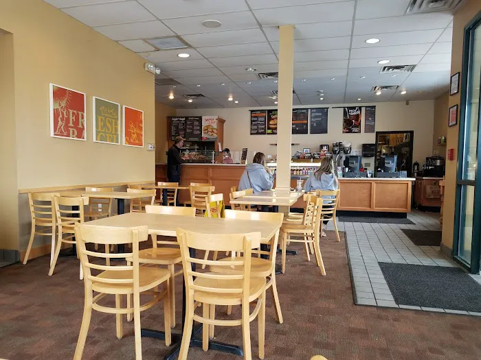 Bruegger's Bagels Picture 8