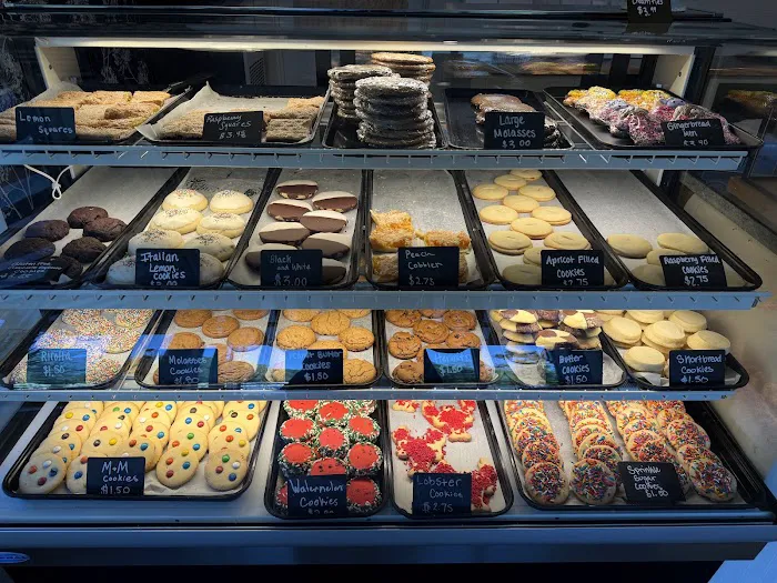 European Bakery and Tea Room Picture 2