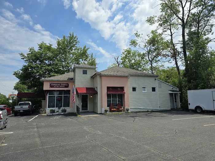 European Bakery and Tea Room Picture 3
