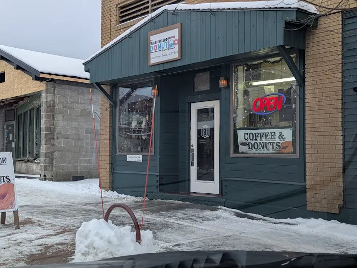 The Washboard Donut Shoppe Picture 4