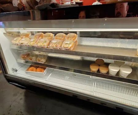 Larkins Deli & Bakery