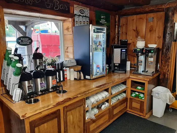 Larkins Deli & Bakery Picture 5