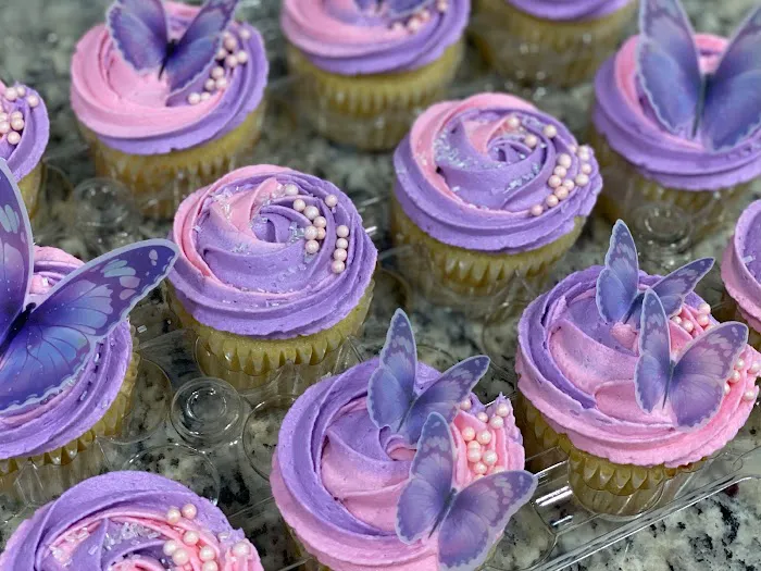 Benny Dean's Bakery Picture 9