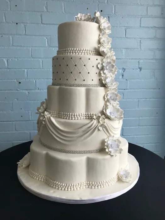 Amy's Creative Cakes Picture 3