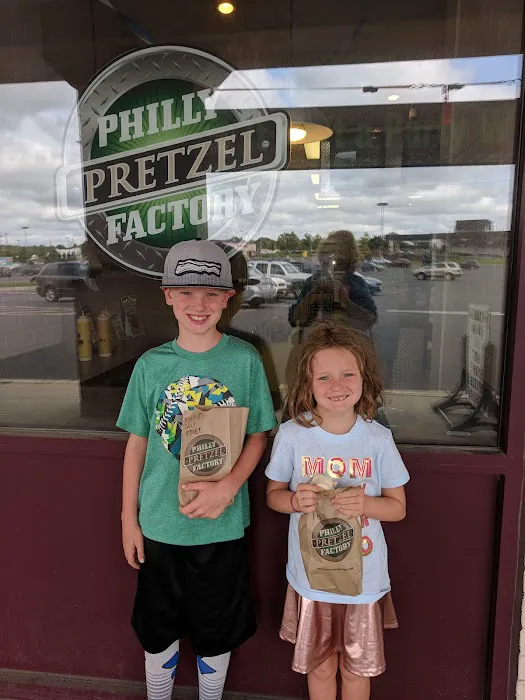 Philly Pretzel Factory Picture 4