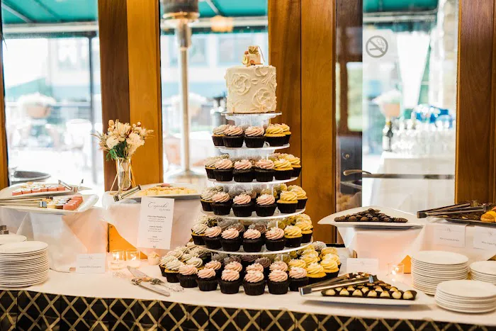 Katie Cakes Cakery Picture 7
