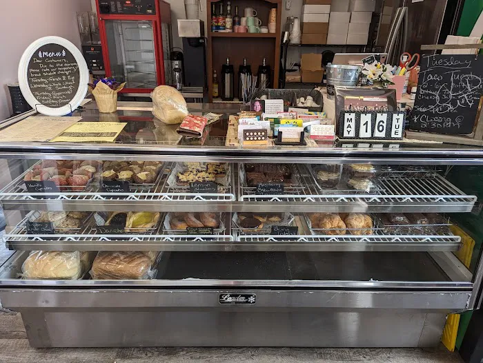 The Bakery at ML Cakes and Catering Picture 10