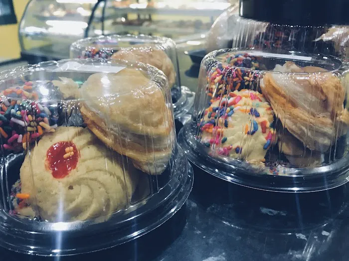 Un Nuevo Renacer Bakery Picture 2