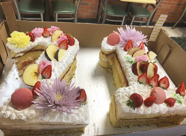 Un Nuevo Renacer Bakery Picture 1