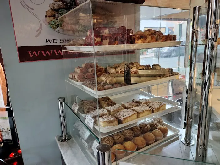 Bovella's Pastry Shoppe Picture 9