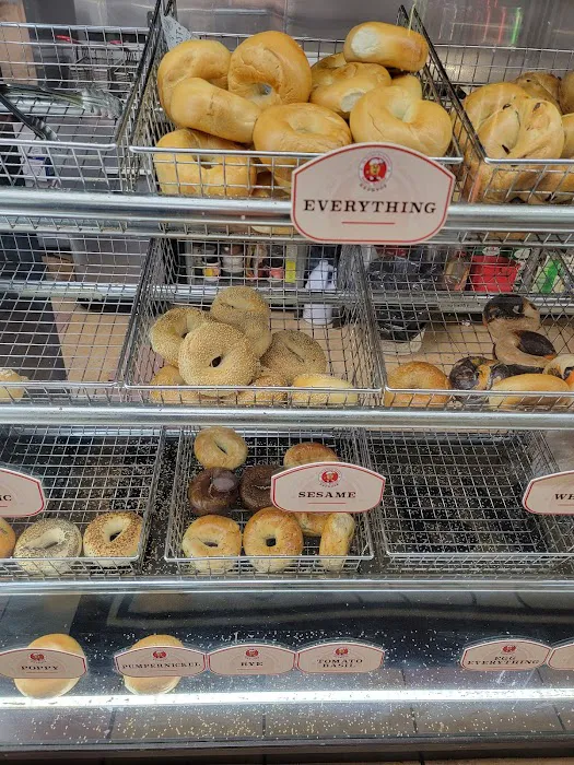Bagel Bazaar Deli & Grill Of South Plainfield Picture 4