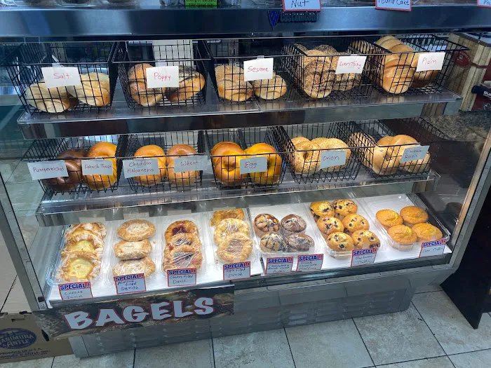 Sunrise Creek Bagels & Deli - East Millstone Picture 5
