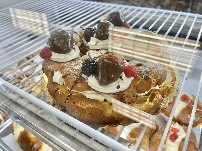 Italian Bakery & Espresso Bar Picture 4