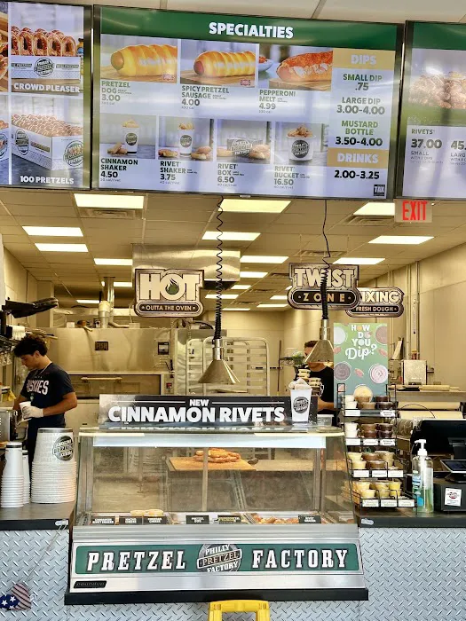 Philly Pretzel Factory Picture 6