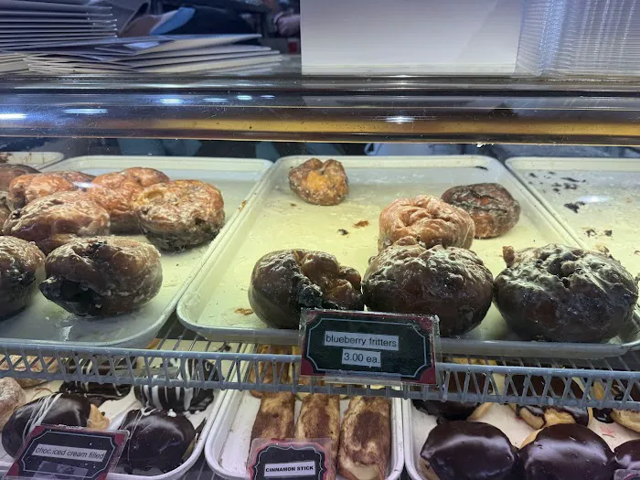 Becca's Bakery Picture 4