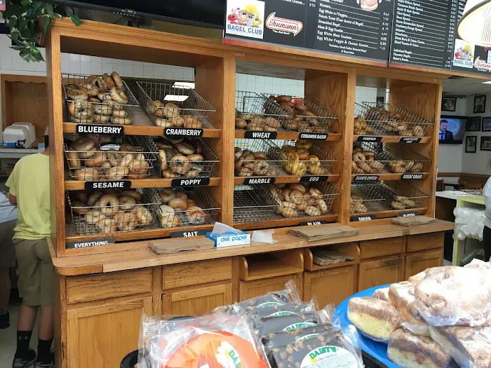 The Bagel Club Picture 3