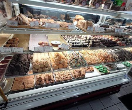 La Bon Bake Shoppes