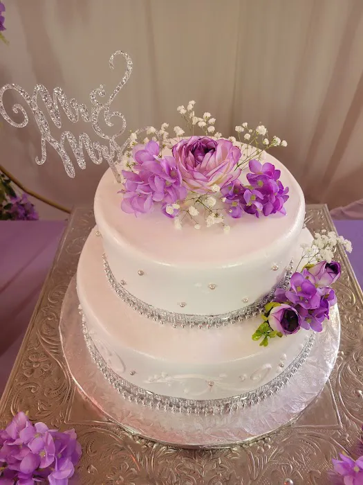 Mommy's Dominican Cakes Picture 10