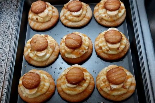 MommaSpazzSweetTreats and catering