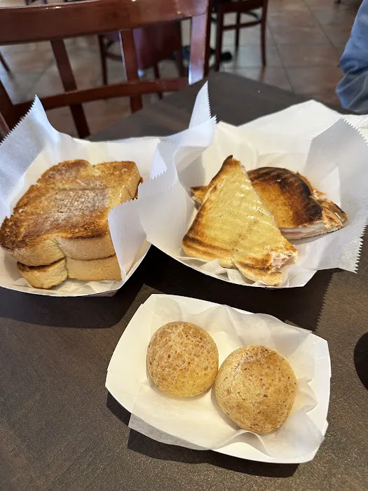 Oasis Pastry Shop Picture 5