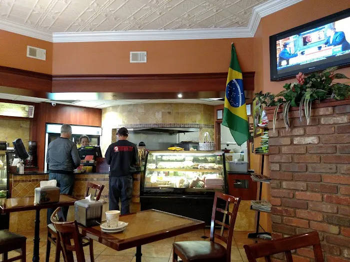 Oasis Pastry Shop Picture 2